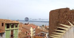 CASA ENTERA EN CASCO ANTIGUO CON GRAN PATIO Y VISTAS A REFORMAR