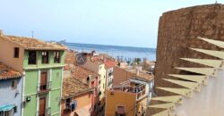 CASA ENTERA EN CASCO ANTIGUO CON GRAN PATIO Y VISTAS A REFORMAR