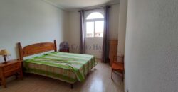 APARTAMENTO  PRIMERA LINEA MAR, PISCINA Y GARAJE