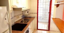 APARTAMENTO  PRIMERA LINEA MAR, PISCINA Y GARAJE