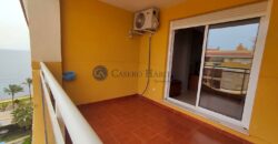 APARTAMENTO  PRIMERA LINEA MAR, PISCINA Y GARAJE