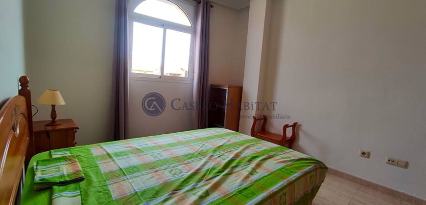 APARTAMENTO  PRIMERA LINEA MAR, PISCINA Y GARAJE